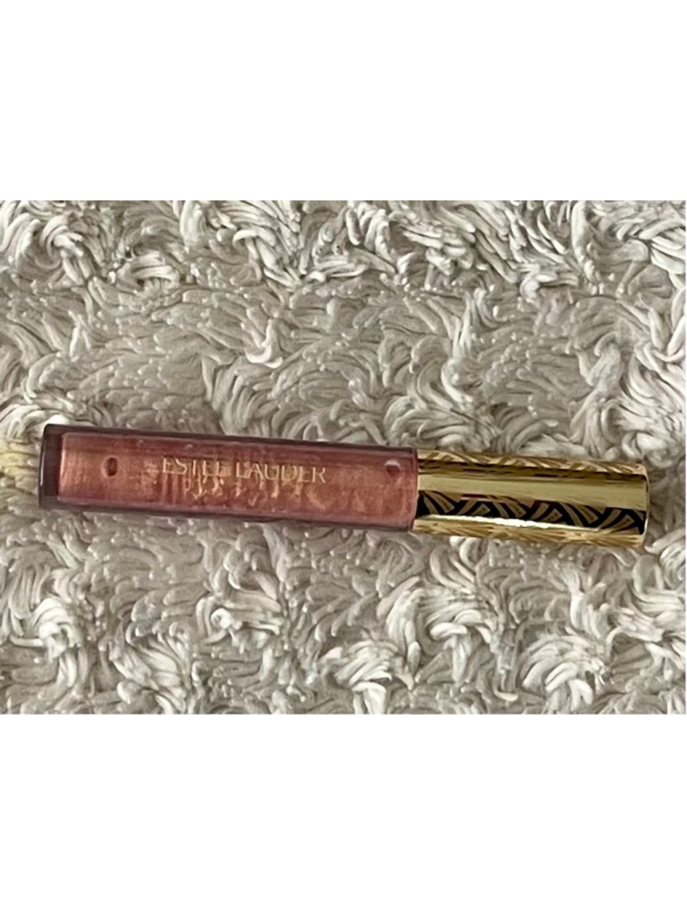 Estee Lauder Lip Gloss Beneath The Sheen Limited Edition. Brand new, never open